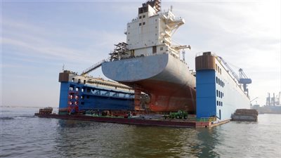 الفريق أسامة ربيع يبحث تأثير تطورات الأوضاع في البحر الأحمر مع الرئيس التنفيذي للخط الملاحي MSC