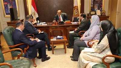 وزير العمل يلتقي الرئيس التنفيذي للأكاديمية الوطنية للعلوم والمهارات