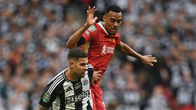 نهائي كأس الرابطة، نيوكاسل يتقدم على ليفربول 2-0 بعد مرور 60 دقيقة (صور)