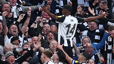 نهائي كأس الرابطة، ليفربول يبحث عن تقليص الفارق أمام نيوكاسل بعد 75 دقيقة (صور)