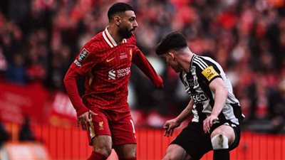 نيوكاسل يونايتد يحقق كأس كاراباو بالفوز على ليفربول 2-1 (فيديو وصور)
