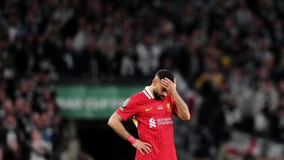 الحزن يظهر على محمد صلاح بعد خسارة لقب كأس كاراباو (صور)