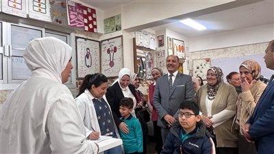 محافظ الإسكندرية يتابع فعاليات مبادرة 