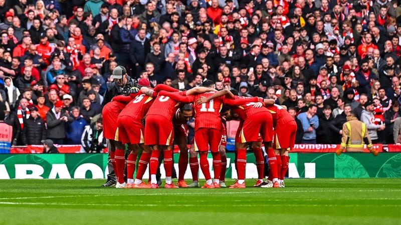 لاعبو ليفربول