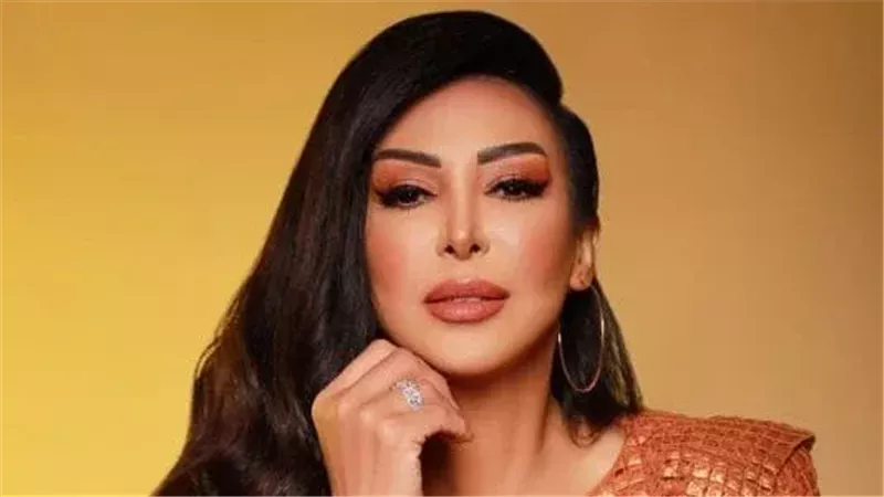 شاهيناز، فيتو