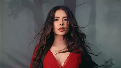 ماغي بو غصن تفجر مفاجأة في الحلقة 17 من 