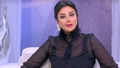 نص منطوق الحكم بحبس بلوجر في سب رضوى الشربيني شهر