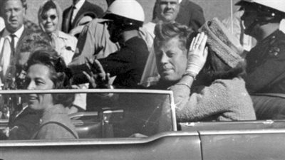 اليوم، نشر 80 ألف صفحة من ملفات اغتيال كنيدي وترامب يدعو العالم لمعرفة السر (فيديو)