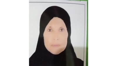 بينهم ضابط ودكتور ومعاقة، الأم المثالية بالشرقية أفنت عمرها لخدمة وتربية أبنائها 