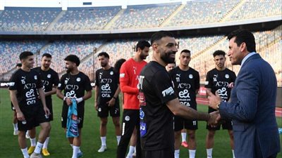 أول ظهور لمحمد صلاح في مران منتخب مصر قبل السفر إلى المغرب