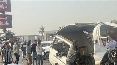 مصرع وإصابة 9 أشخاص فى حادث تصادم بمدينة 15 مايو