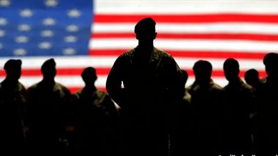 قاضية أمريكية توجه ضربة لـ ترامب بشأن أداء المتحولين جنسيا الخدمة العسكرية