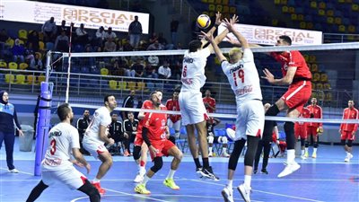 حقيقة تكرار لاعب طائرة الزمالك الإشارة الخارجة لجماهير الأهلي 