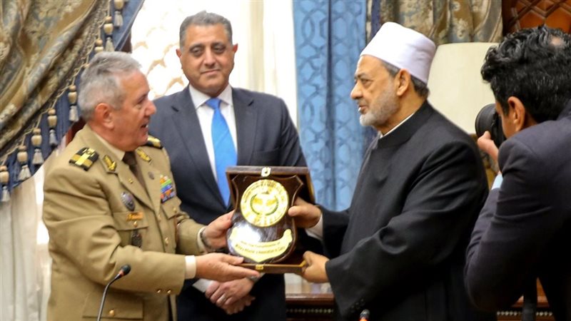 القوات المسلحة تنظم