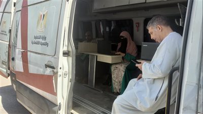 محافظ القليوبية يوجه سيارات المراكز التكنولوجية بالمرور على القرى لإنهاء طلبات التصالح