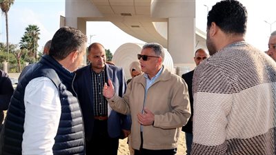 محافظ الإسماعيلية يتفقد أعمال إنشاء السوق الحضري (صور) 