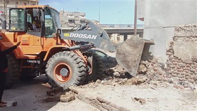 حملة مكبرة لرفع مخلفات البناء بكفر البطيخ في دمياط