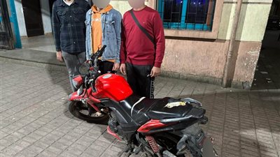 ضبط 3 أشخاص بتهمة أداء حركات استعراضية في الإسكندرية 