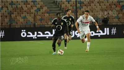إصابة حكم مباراة الزمالك والجونة بعد اصطدامه بأحد اللاعبين (فيديو)