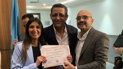 الصحفيين تكرم الزميلة منى محجوب في ختام الموسم التدريبي للنقابة (صور) 