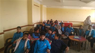 جامعة القناة تعقد ندوة توعوية لطلاب المدارس حول التلوث الكهرومغناطيسي (صور) 