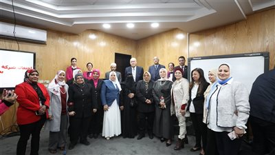 شركة ميناء القاهرة الجوى تحتفل بعيد الأم وتكرم 13 سيدة من الأمهات المثاليات