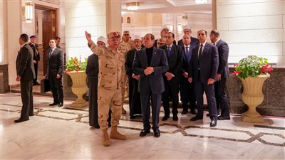 السيسي يفتتح أعمال التجديد بمسجد السيدة نفيسة.. الرئيس يؤكد حرص مصر على استكمال عملية تطوير أماكن آل البيت إدراكا لقيمتهم واعترافا بفضلهم