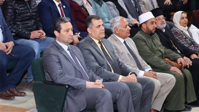 محافظ دمياط يشهد احتفالية يوم الشهيد ويكرم أسرهم (صور)