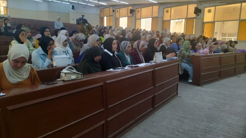 ندوة دورالوعى بالزقازيق