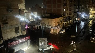 أمطار متوسطة تضرب مرسى مطروح فجرا وانخفاض حاد بدرجات الحرارة (صور)