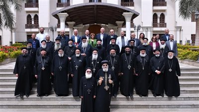 البابا تواضروس يناقش ترتيبات عيد القيامة في بعض الإيبارشيات