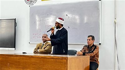 جامعة القناة تنظم برنامجا تدريبيا لمواجهة الفكر المتطرف (صور) 