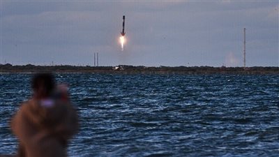 الحوثيون يعلنون تنفيذ عمليتين عسكريتين ضد أهداف أمريكية وإسرائيلية (فيديو)