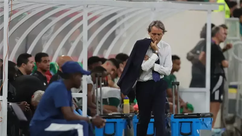 مانشيني، فيتو