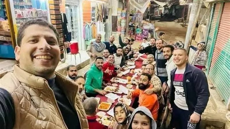 مائدة إفطار جماعية