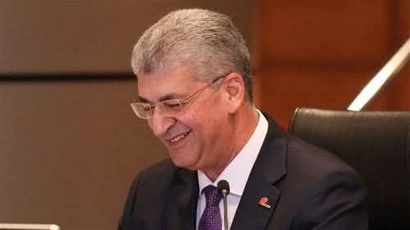 وليد لطفي 