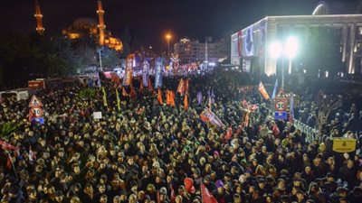 مواجهات بين الشرطة التركية ومحتجين في إسطنبول (فيديو)