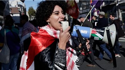 90 ألف شخص يتظاهرون ضد العنصرية واليمين المتطرف ودعم غزة في فرنسا
