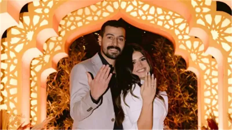 الفنانة ديانا هشام