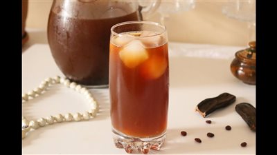 فوائد الخروب لتنظيم السكر وخفض الكوليسترول وتقوية العظام