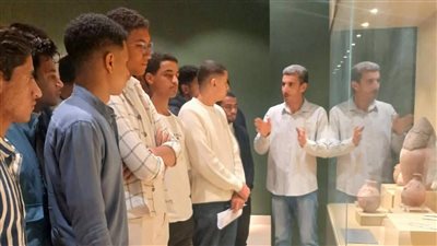 متحف سوهاج يستقبل طلاب كلية الآثار في جولة إرشادية للتعرف على مقتنياته 