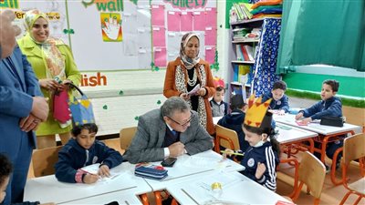 وكيل تعليم البحيرة يتابع سير اليوم الدراسي بدمنهور