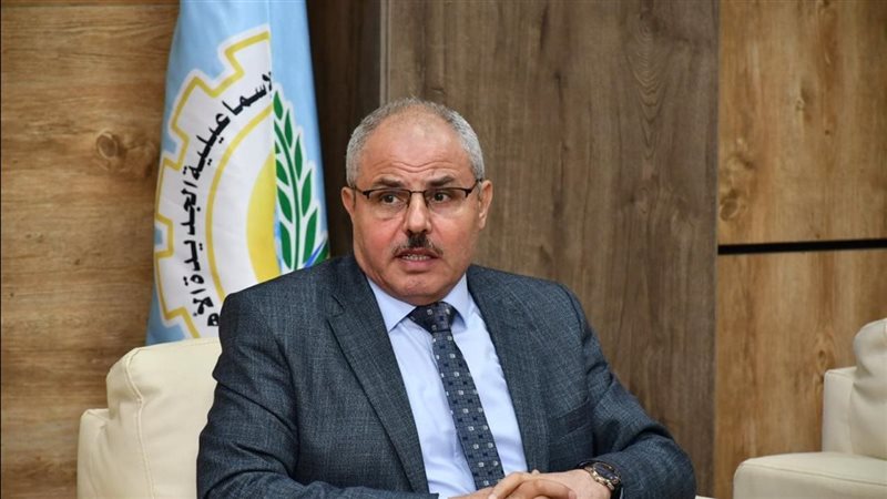الدكتور ناصر مندور