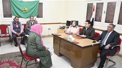 الإدارة المحلية بالفيوم تبحث 41 شكوى في لقاءات خدمة المواطنين 