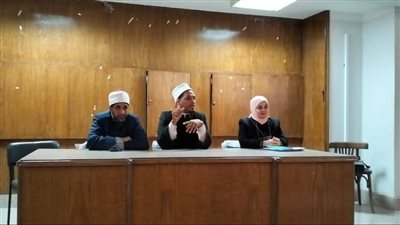 بمراكز الشباب والمقاهي، استمرار فعاليات قافلة الأزهر الدعوية بالإسماعيلية (صور) 