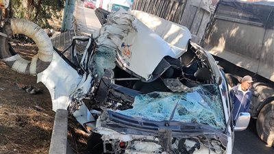 من بينهم سيدة في حالة حرجة، إصابة 3 أشخاص بحادث تصادم بالإسماعيلية