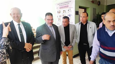 وكيل تعليم الدقهلية يتفقد مدرستي التربية الفكرية والصم في ميت غمر 