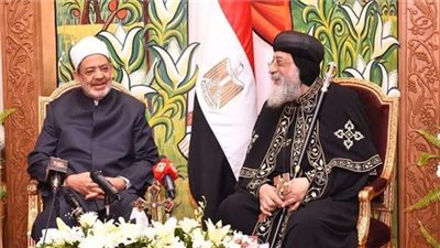 البابا تواضروس يزور مشيخة الأزهر ويهنئ الطيب بقدوم عيد الفطر 
