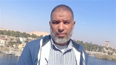 ابن عم وليد سليمان، وفاة موجه لغة إنجليزية أثناء إمامته لصلاة المغرب في أسوان