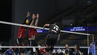 الكرة الطائرة، الأهلي يفوز على بتروجيت ويقترب من حسم دوري الرجال